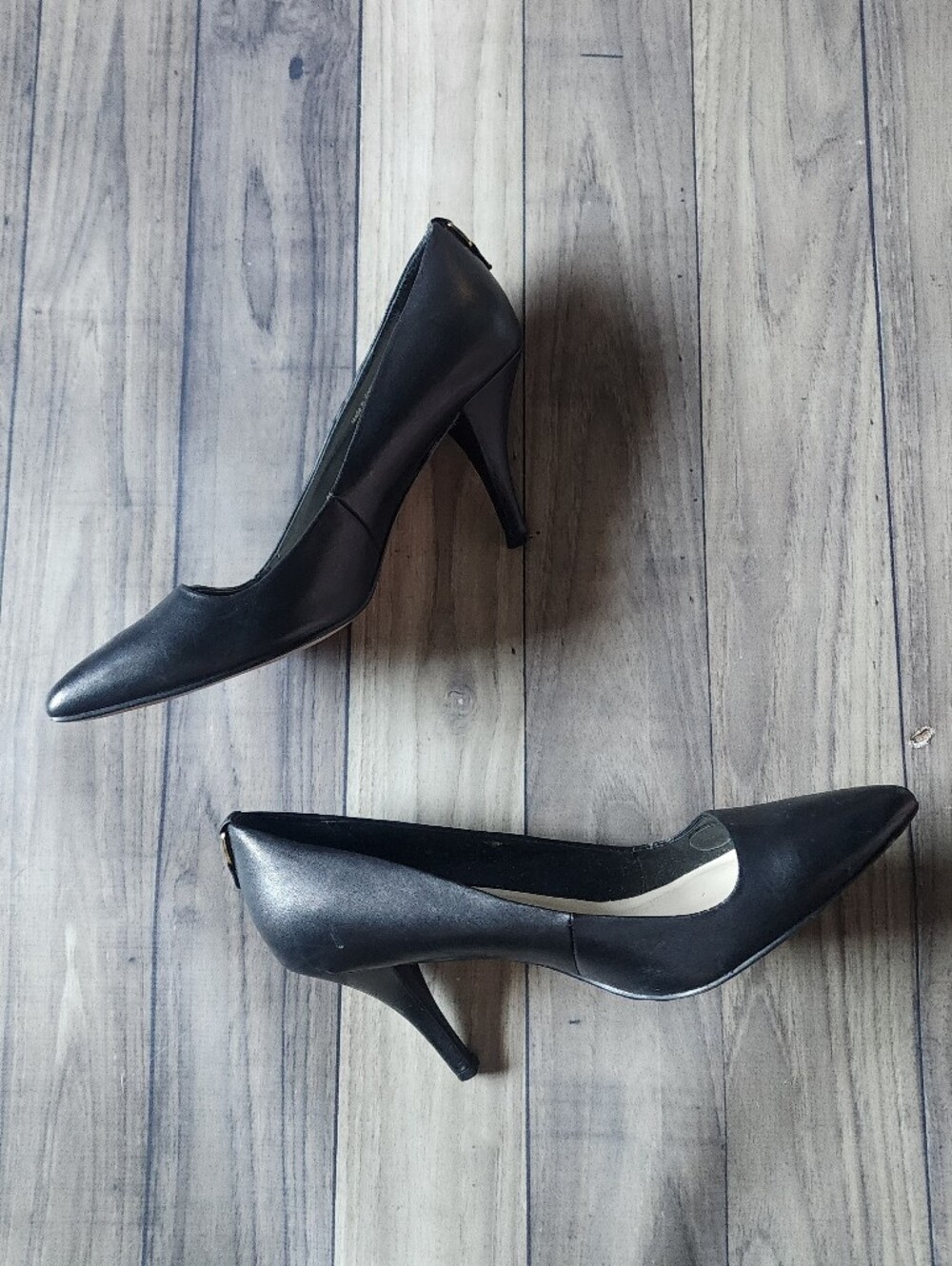 ALDO Black Pointed Toe Pumps - Classic Women's Dress Heels Size 8.5 - Picture 2 of 10